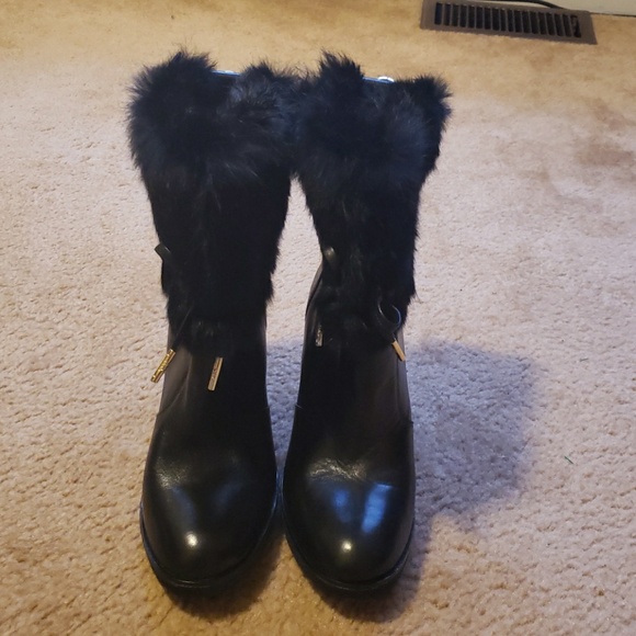 Michael Kors Leather/Fur boots - Picture 1 of 5